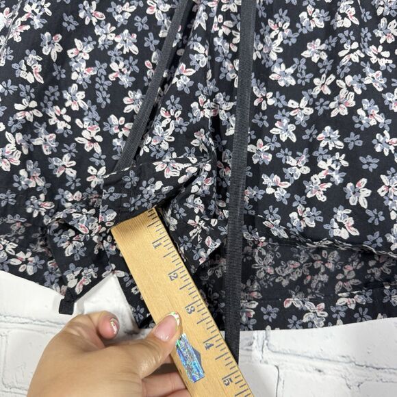 Life is Good Shorts Women Medium Cotton Pajama Floral Love Cottage Fairy - Picture 7 of 9